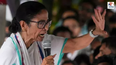 TMC Politics: ममता बनर्जी से बैर नहीं, लेकिन अभिषेक पर टीएमसी में सियासी वार तेज TMC Politics: ममता बनर्जी से बैर नहीं, लेकिन अभिषेक पर टीएमसी में सियासी वार तेज