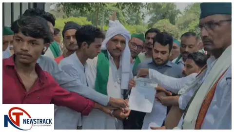 Aligarh News: अलीगढ़ में दूध डील पर किसानों का बवाल, ट्रंप का पुतला छीनने पर हाईवोल्टेज ड्रामा