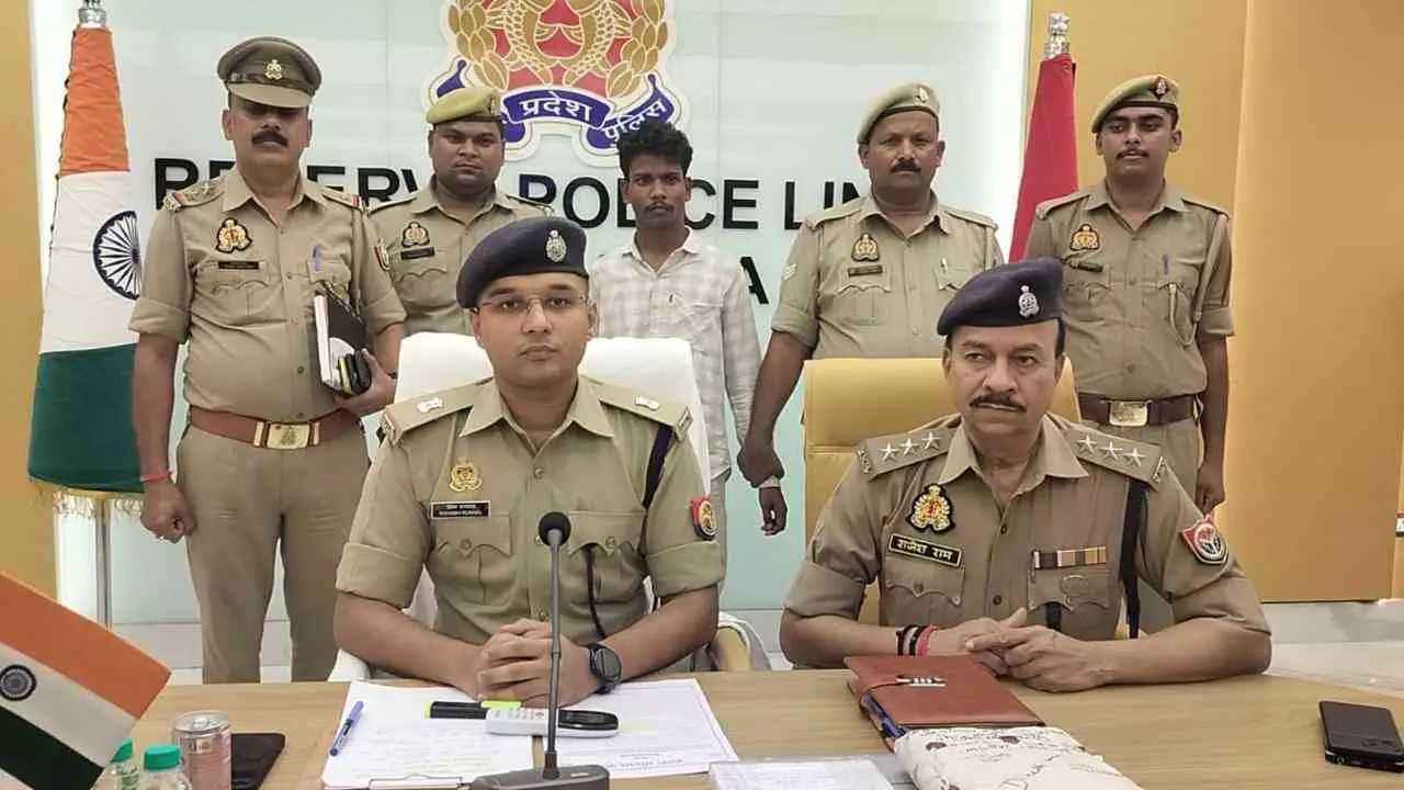 Sonbhadra News: पत्नी से प्रेम-प्रसंग का शक बना मौत की वजह! जंगल ले जाकर युवक की चापड़ से हत्या