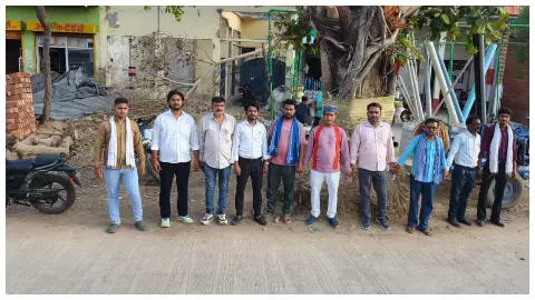 Human chain made to save trees on World Environment Day, warns administration (