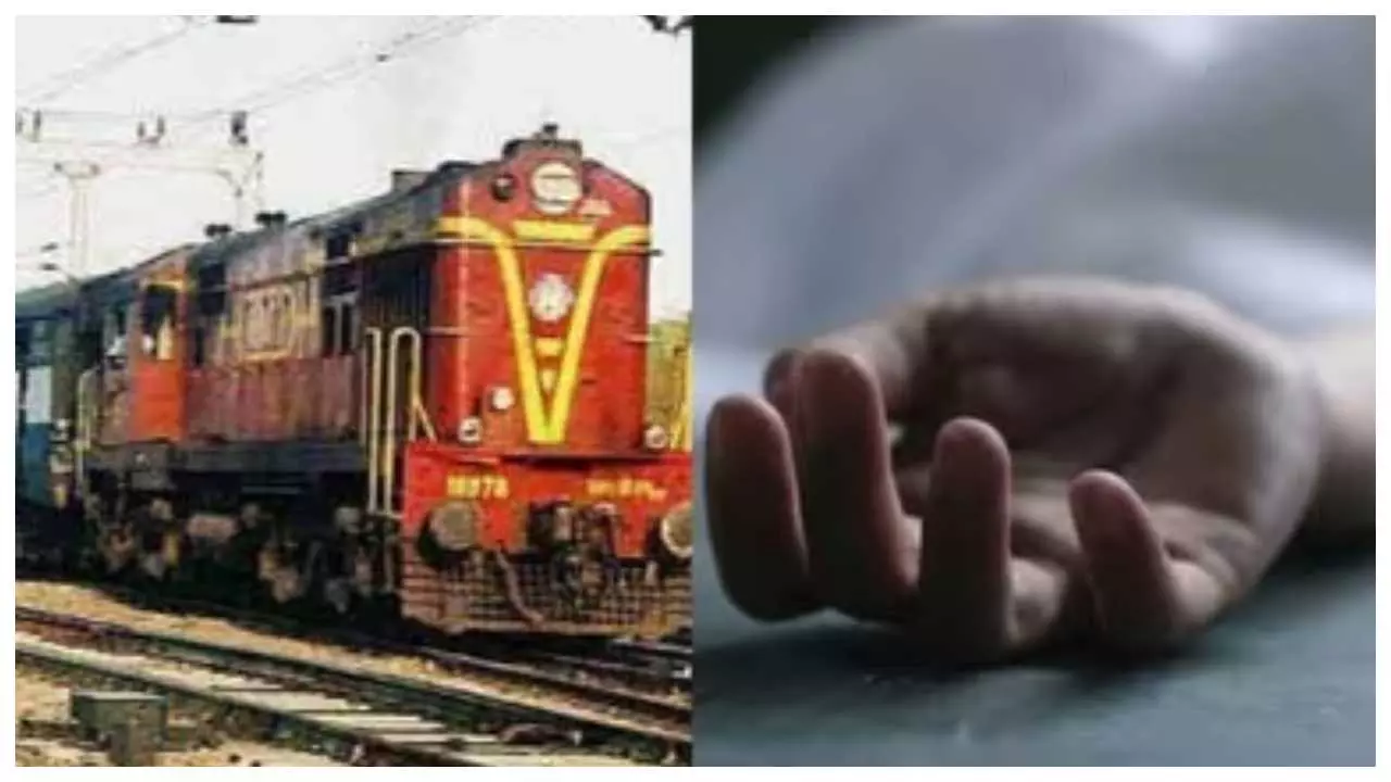 Woman jumps in front of train with two daughters in Chandauli, condition serious Woman jumps in front of train with two daughters in Chandauli, condition serious