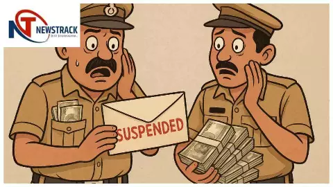Aligarh News: लापरवाही-भ्रष्टाचार में लिप्त 8 पुलिसकर्मी सस्पेंड, दरोगा पर FIR भी दर्ज Aligarh News: लापरवाही-भ्रष्टाचार में लिप्त 8 पुलिसकर्मी सस्पेंड, दरोगा पर FIR भी दर्ज