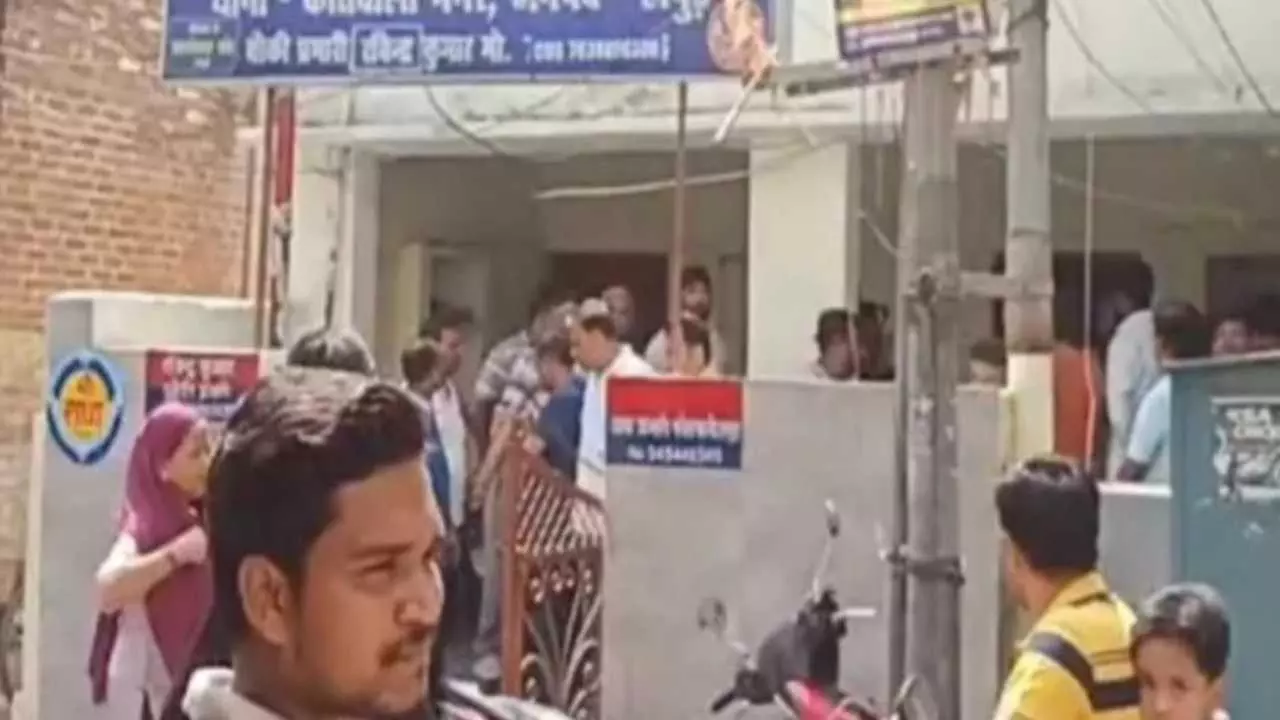 police in charge removed in robbery case police in charge removed in robbery case