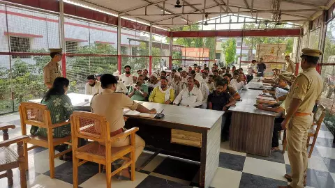 Bareilly News: मीरगंज में मोहर्रम को लेकर शांति समिति की बैठक, सौहार्द पर जोर