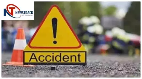 Azamgarh News: बाइक सवार युवक को बस ने मारी टक्कर, मृतक की मां ने दर्ज कराया एफआईआर Azamgarh News: बाइक सवार युवक को बस ने मारी टक्कर, मृतक की मां ने दर्ज कराया एफआईआर