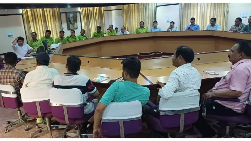 Safety training at Bajaj sugar mill, vigilance spells given to employees Safety training at Bajaj sugar mill, vigilance spells given to employees