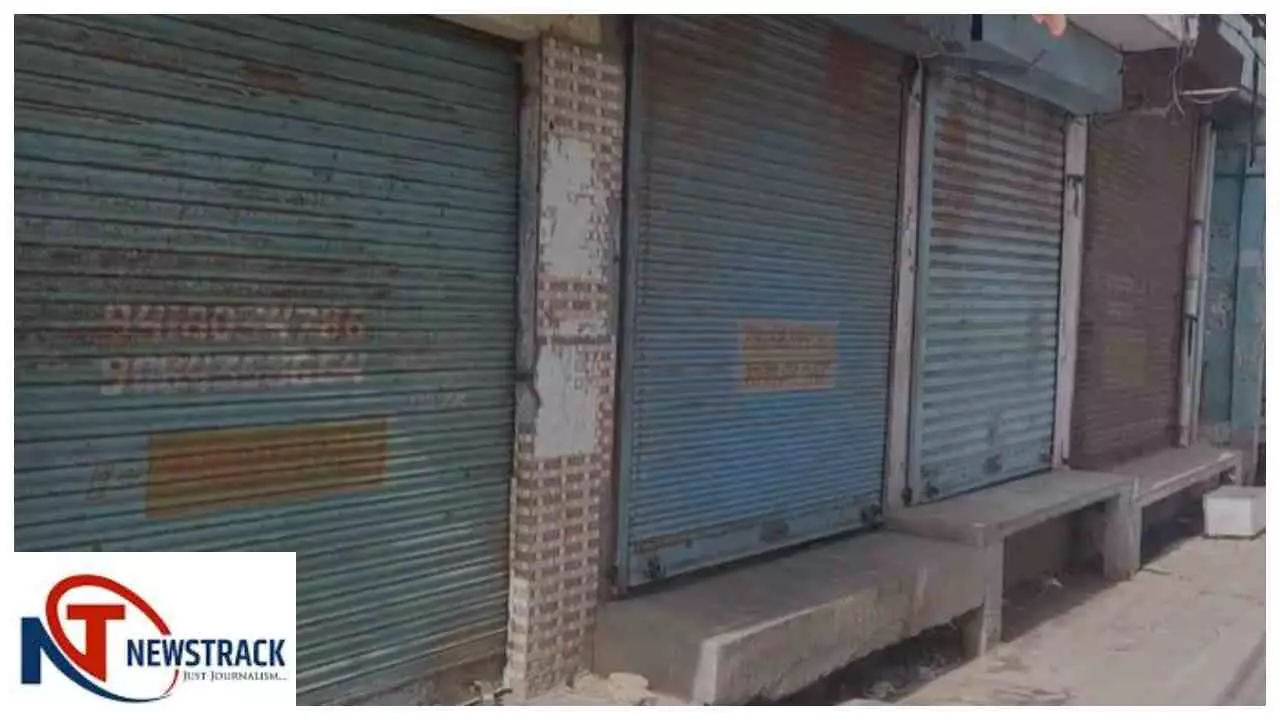 Baghpat News: गमगीन माहौल में व्यापारी पिता-पुत्र का अंतिम संस्कार, बाजार बंद; सुरक्षा के बीच दी गई अंतिम विदाई Baghpat News: गमगीन माहौल में व्यापारी पिता-पुत्र का अंतिम संस्कार, बाजार बंद; सुरक्षा के बीच दी गई अंतिम विदाई