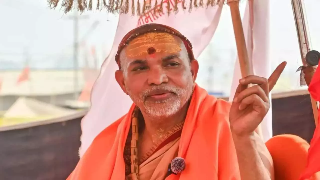 Avimukteshwaranand Targets Yogi Adityanath