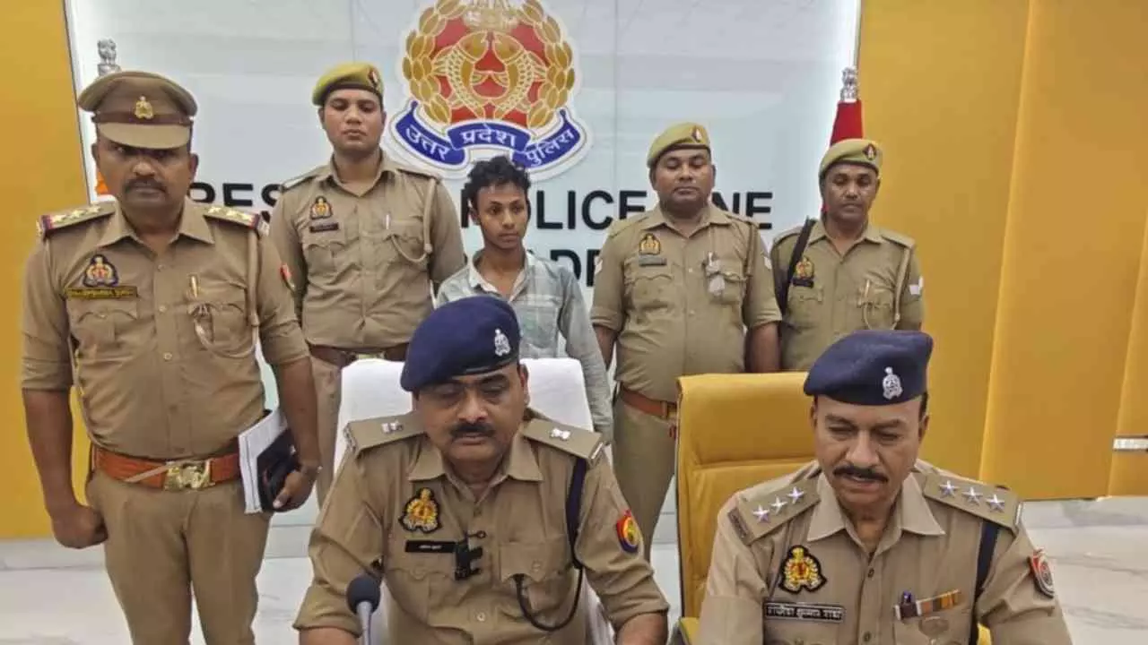 Sonbhadra News: पत्नी से अवैध संबंध के शक में युवक की हत्या, 48 घंटे में पुलिस ने किया खुलासा Sonbhadra News: पत्नी से अवैध संबंध के शक में युवक की हत्या, 48 घंटे में पुलिस ने किया खुलासा