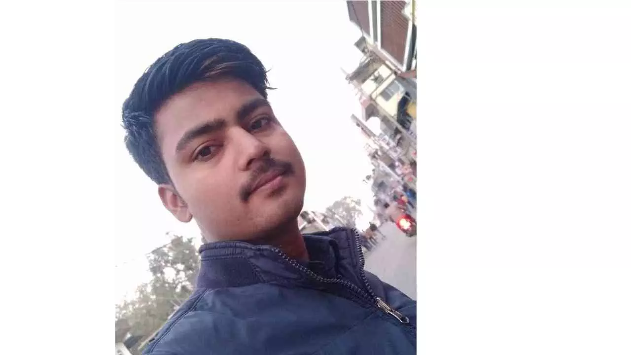 Jaunpur News: जौनपुर में पारिवारिक प्रताड़ना से आहत युवक ने की आत्महत्या