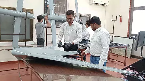 Divyastra Drone: कानपुर में बनेगा दिव्यास्त्र ड्रोन का अभेद्य ढांचा! हर साल तैयार होगा 200 एयरफ्रेम, भारतीय सेना ने लगाई मुहर