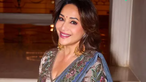Kon Honaar Crorepati Host