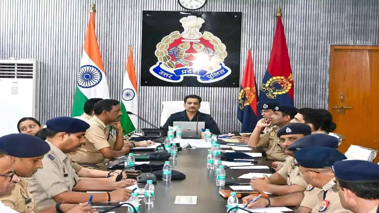 CM Yogi in Varanasi: आज काशी में होंगे CM Yogi! पुलिस कमिश्नर ने संभाली सुरक्षा की कमान, जारी किए सख्त आदेश CM Yogi in Varanasi: आज काशी में होंगे CM Yogi! पुलिस कमिश्नर ने संभाली सुरक्षा की कमान, जारी किए सख्त आदेश