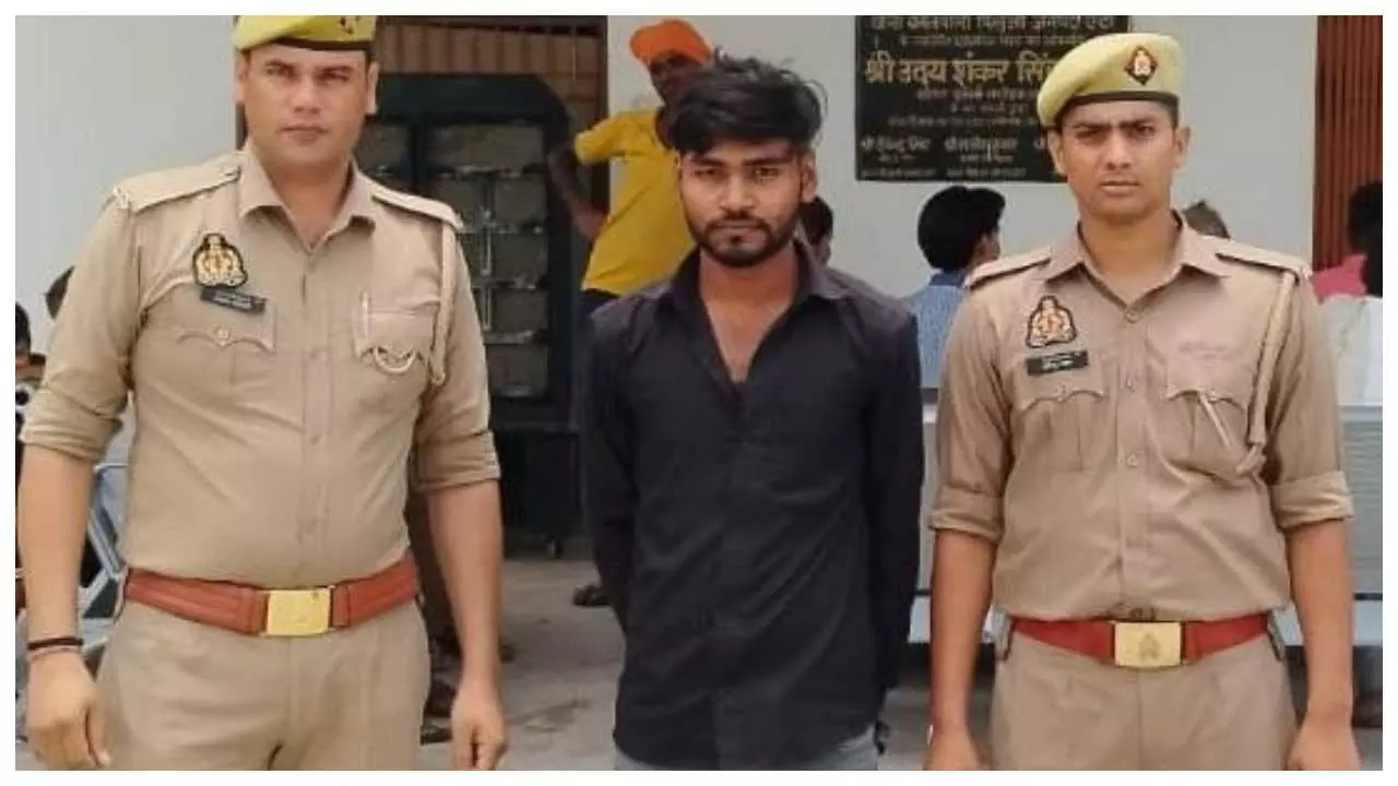 Wanted accused in misdemeanor case with minor arrested, police sent to jail Wanted accused in misdemeanor case with minor arrested, police sent to jail
