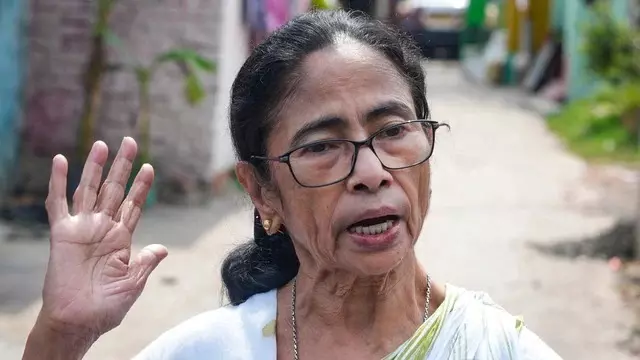 Mamata Banerjee FIR