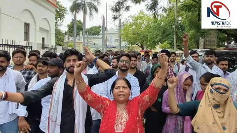 Mainpuri News: डाककर्मी की आत्महत्या से बवाल, सुसाइड नोट में उत्पीड़न के आरोप; गिरफ्तारी की मांग तेज