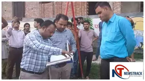 Jalaun News: मुरली मनोहर तालाब की बदहाल व्यवस्थाएं देख भड़के एसडीएम, अधिकारियों को लगाई फटकार Jalaun News: मुरली मनोहर तालाब की बदहाल व्यवस्थाएं देख भड़के एसडीएम, अधिकारियों को लगाई फटकार