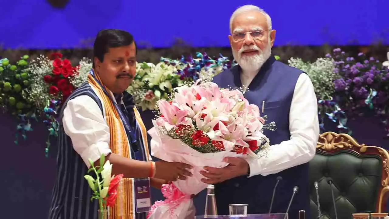 NDA vs INDIA: TMC में बगावत, AAP-DMK अलग, 2024 के झटके के बाद कैसे बाउंस बैक कर गई BJP? विपक्ष की हालत पस्त NDA vs INDIA: TMC में बगावत, AAP-DMK अलग, 2024 के झटके के बाद कैसे बाउंस बैक कर गई BJP? विपक्ष की हालत पस्त