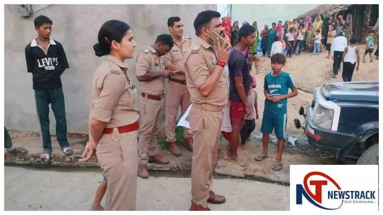 Hapur News : हापुड़ में गंगा स्नान के दौरान 9 वर्षीय बच्ची डूबी, घंटों सर्च के बाद मिला शव Hapur News : हापुड़ में गंगा स्नान के दौरान 9 वर्षीय बच्ची डूबी, घंटों सर्च के बाद मिला शव