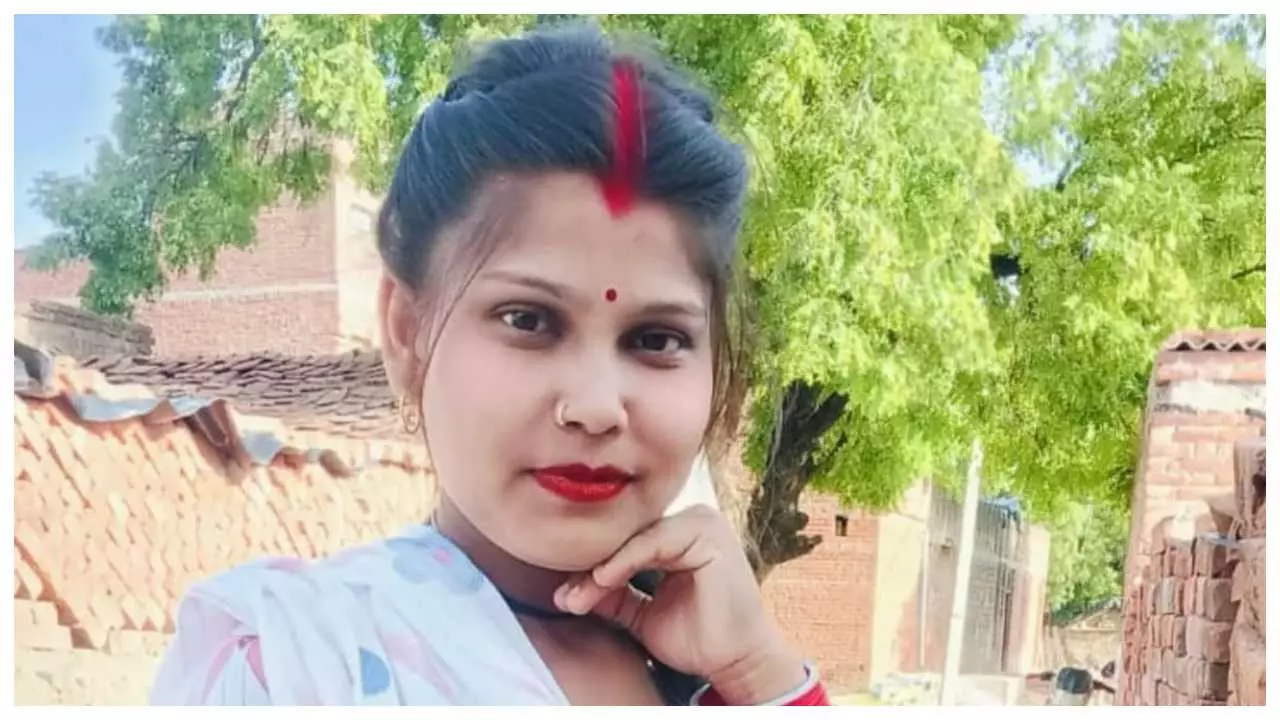 Four, including husband, charged with murder of pregnant wife for dowry Four, including husband, charged with murder of pregnant wife for dowry