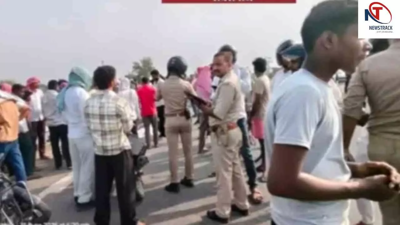 Fatehpur News: फतेहपुर में दर्दनाक हादसा: ट्रैक्टर-ट्रॉली पलटने से चालक की मौत Fatehpur News: फतेहपुर में दर्दनाक हादसा: ट्रैक्टर-ट्रॉली पलटने से चालक की मौत