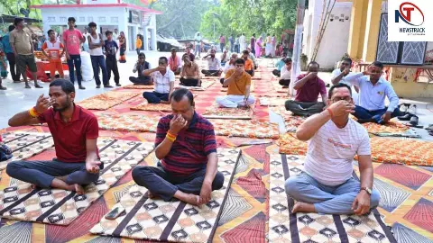 Shravasti News: योग सप्ताह का शुभारंभ, भिनगा स्टेडियम और सीताद्वार मंदिर में हुआ सामूहिक योगाभ्यास