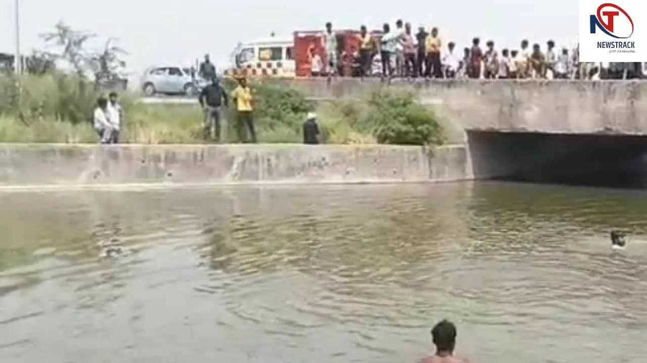 Etah News: कलश विसर्जन के दौरान बड़ा हादसा: बावली नहर में डूबा 30 वर्षीय युवक, तलाश जारी Etah News: कलश विसर्जन के दौरान बड़ा हादसा: बावली नहर में डूबा 30 वर्षीय युवक, तलाश जारी