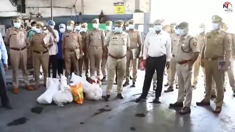 Hapur News: हापुड़ में नशे के कारोबार पर बड़ा प्रहार, 6.97 करोड़ के मादक पदार्थ नष्ट Hapur News: हापुड़ में नशे के कारोबार पर बड़ा प्रहार, 6.97 करोड़ के मादक पदार्थ नष्ट