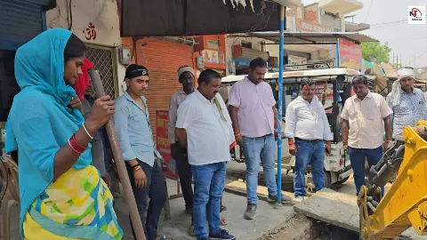 Sant Kabir Nagar News: खलीलाबाद में चेयरमैन का औचक निरीक्षण, गंदगी देखकर भड़के जगत जायसवाल