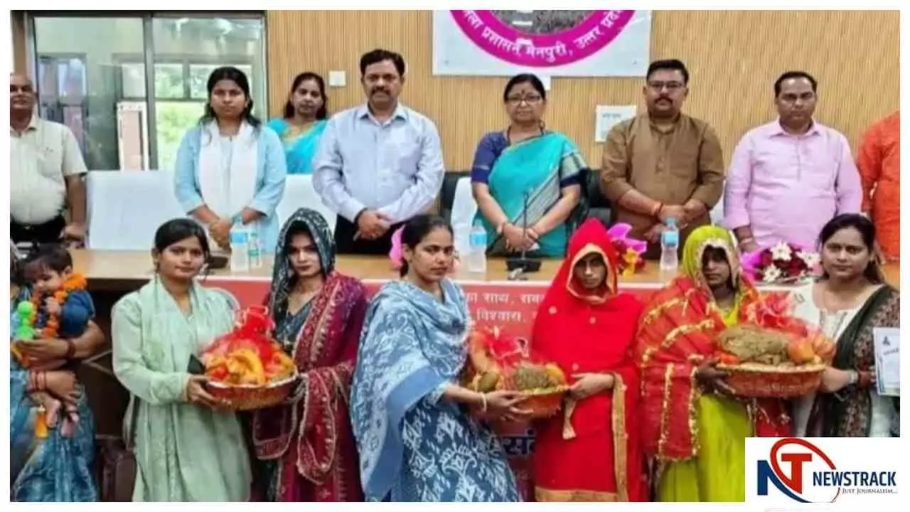 Mainpuri News: केंद्र सरकार के 12 वर्ष पूर्ण होने पर मैनपुरी में महिला एवं प्रबुद्ध वर्ग संवाद कार्यक्रम आ Mainpuri News: केंद्र सरकार के 12 वर्ष पूर्ण होने पर मैनपुरी में महिला एवं प्रबुद्ध वर्ग संवाद कार्यक्रम आ