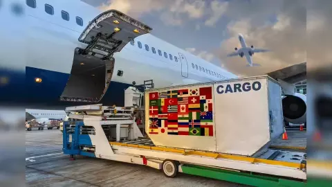 Jewar Airport starts cargo services with first cargo flight, boosting trade and logistics in North India