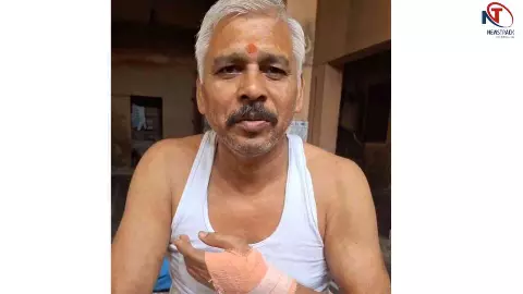 Hapur News: गढ़मुक्तेश्वर में मंदिर की सीढ़ियों पर शराब पीने से रोकना पड़ा भारी, पुजारी से मारपीट