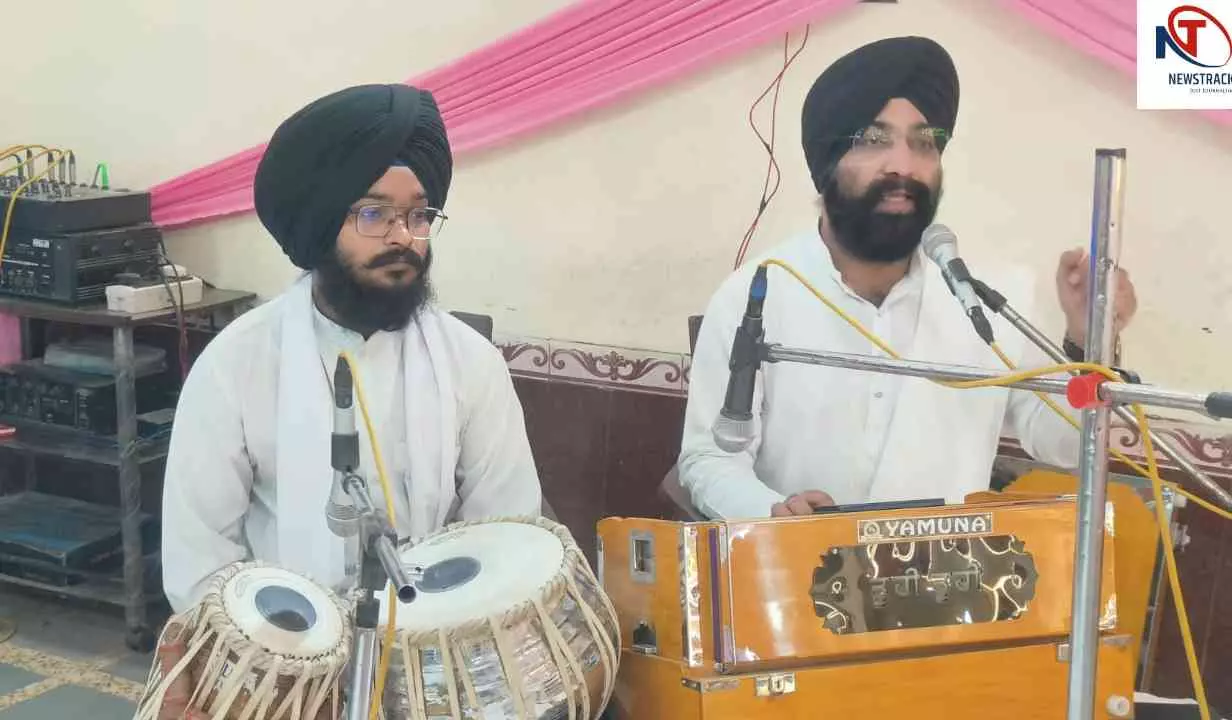 Jhansi News: गुरु अर्जुन देव जी की शहादत को समर्पित 40 दिवसीय सुखमनी साहिब पाठ का समापन