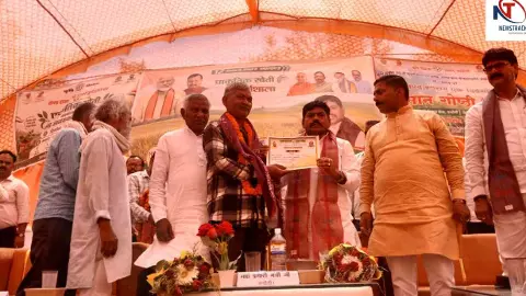 Chandauli News: प्राकृतिक खेती कार्यशाला: प्रभारी मंत्री संजीव गोंड ने बताया इसे भविष्य का आधार