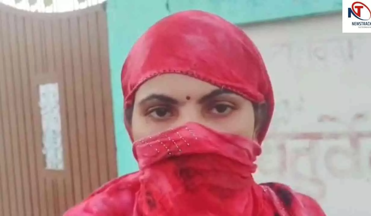 Kanpur News: बोतल बाबा पर संगीन धाराओं में FIR दर्ज, दुष्कर्म के प्रयास और हत्या के प्रयास का आरोप Kanpur News: बोतल बाबा पर संगीन धाराओं में FIR दर्ज, दुष्कर्म के प्रयास और हत्या के प्रयास का आरोप