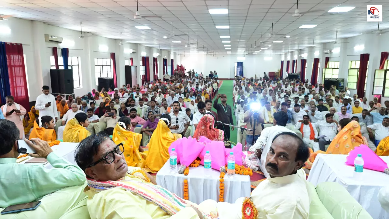 Etah News: केंद्र सरकार के 12 साल पूरे, प्राकृतिक खेती को बढ़ावा देने के लिए बड़ा आयोजन Etah News: केंद्र सरकार के 12 साल पूरे, प्राकृतिक खेती को बढ़ावा देने के लिए बड़ा आयोजन