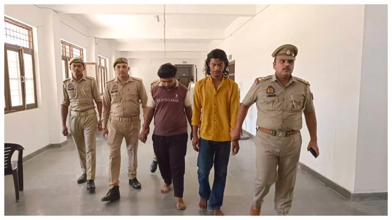 Liquor seized from Haryana worth Rs 1.1 million, two smugglers arrested
