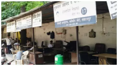 Registry strike continues for third day, people worried