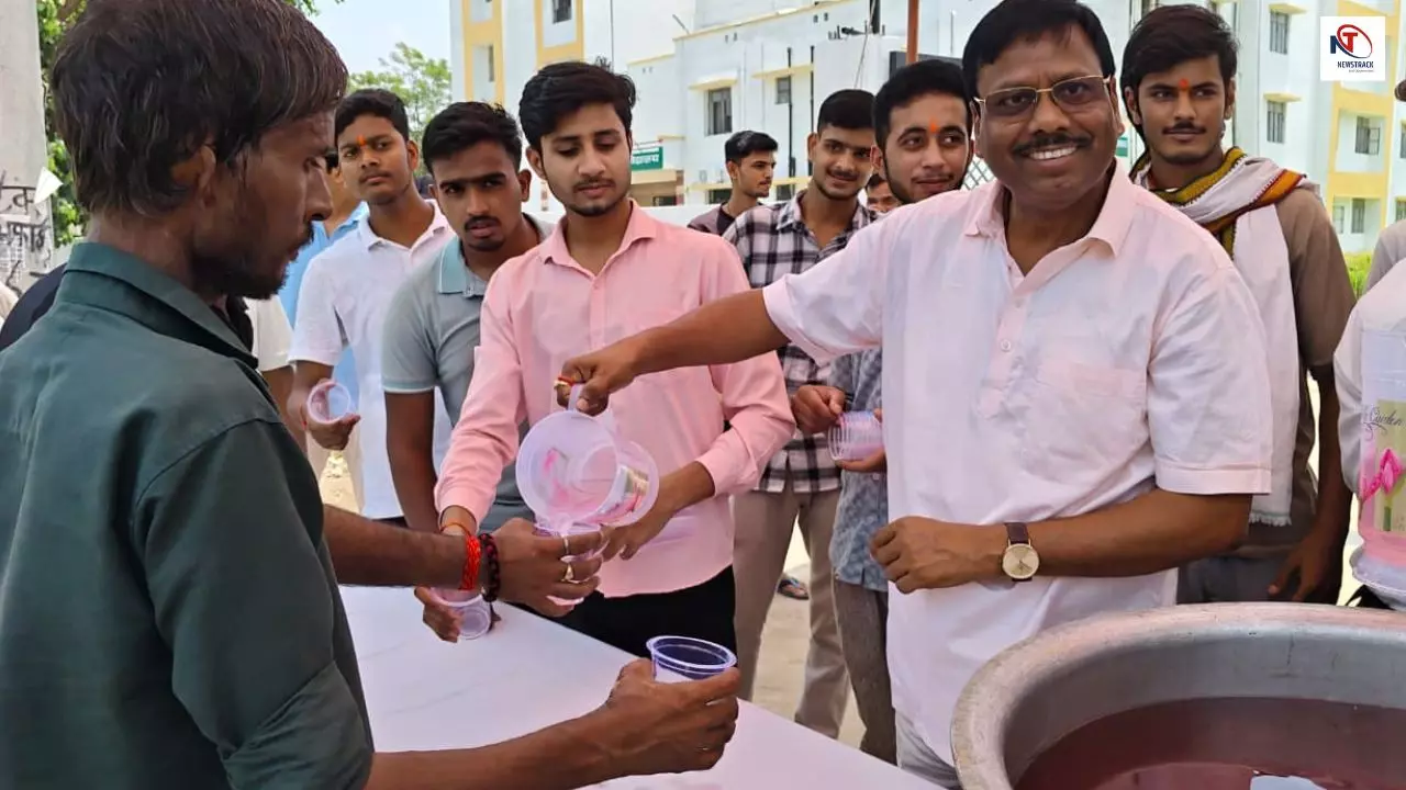 हरदोई कृषि महाविद्यालय में योग पखवाड़े की धूम, स्वास्थ्य जागरूकता और सेवा कार्य का अनोखा संगम हरदोई कृषि महाविद्यालय में योग पखवाड़े की धूम, स्वास्थ्य जागरूकता और सेवा कार्य का अनोखा संगम