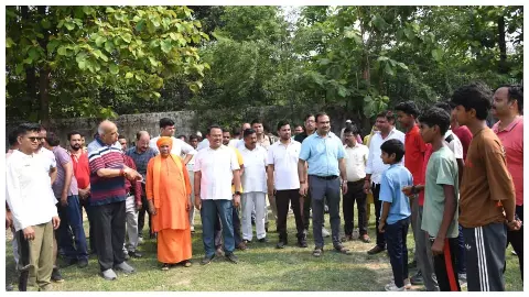 shramdaan in sports stadium Befor Yoga divas