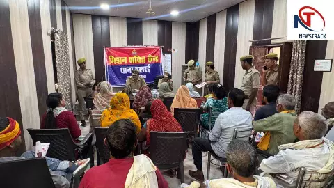 Etawah News: मिशन शक्ति 5.0 के तहत पुलिस की पहल, जागरूकता चौपाल में महिलाओं को किया सशक्त और जागरूक