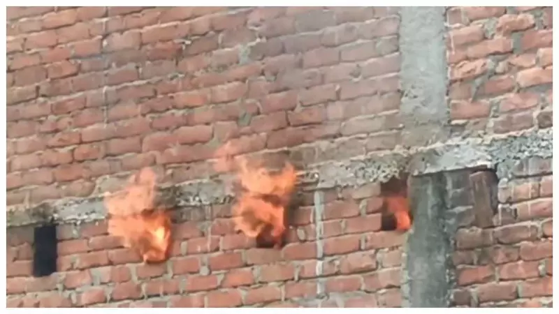 Massive fire in two-storey house due to gas cylinder leak, loss of millions Massive fire in two-storey house due to gas cylinder leak, loss of millions