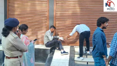 Baghpat News: बागपत में 17 कोचिंग सेंटर और लाइब्रेरी सील, सुरक्षा मानकों की अनदेखी पर प्रशासन सख्त Baghpat News: बागपत में 17 कोचिंग सेंटर और लाइब्रेरी सील, सुरक्षा मानकों की अनदेखी पर प्रशासन सख्त