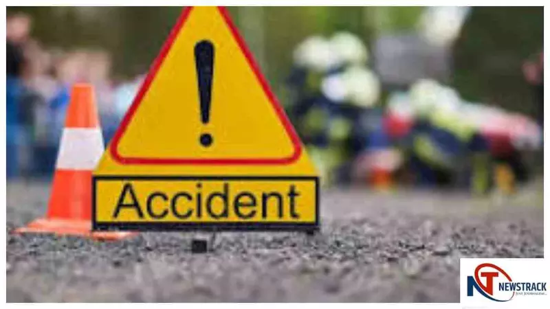 Azamgarh News :बाइक सवार आरपीएफ के जवान को कार ने मारी टक्कर, ट्रक के कुचलने से तोड़ा दम