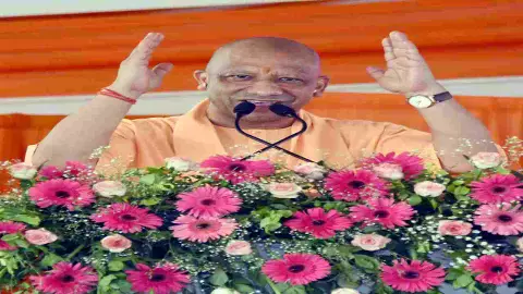 Yogi Government: आंगनबाड़ी और प्राथमिक विद्यालयों के कायाकल्प को योगी सरकार ने दी नई दिशा Yogi Government: आंगनबाड़ी और प्राथमिक विद्यालयों के कायाकल्प को योगी सरकार ने दी नई दिशा
