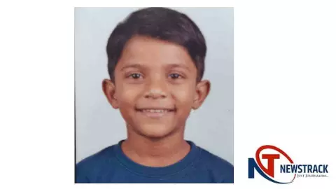 Bijnor News: बच्चे को घर में खींचकर लगाया इंजेक्शन! इलाज के दौरान मौत Bijnor News: बच्चे को घर में खींचकर लगाया इंजेक्शन! इलाज के दौरान मौत