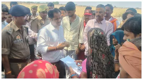 DM-SP hears problems of villagers