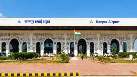 Kanpur Airport पर देर रात मची अफरा-तफरी, प्रोपेलर की चपेट में आई ट्रेनी पायलट, DGCA ने फ्लाइट इंस्ट्रक्टर को किया सस्पेंड Kanpur Airport पर देर रात मची अफरा-तफरी, प्रोपेलर की चपेट में आई ट्रेनी पायलट, DGCA ने फ्लाइट इंस्ट्रक्टर को किया सस्पेंड