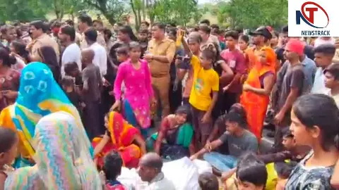 Barabanki News: युवक की मौत पर भड़के ग्रामीण, पुलिस पर पथराव; SHO घायल, दो घंटे तक हाईवे जाम Barabanki News: युवक की मौत पर भड़के ग्रामीण, पुलिस पर पथराव; SHO घायल, दो घंटे तक हाईवे जाम