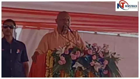 सहारनपुर में योगी का बड़ा संदेश: विकास, कानून-व्यवस्था और धार्मिक आस्था के साथ विपक्ष पर हमला सहारनपुर में योगी का बड़ा संदेश: विकास, कानून-व्यवस्था और धार्मिक आस्था के साथ विपक्ष पर हमला